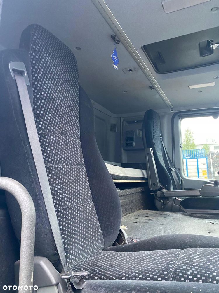 KOMPLETNA KABINA SYPIALNIANA MERCEDES ACTROS MP2 MP3 - 7