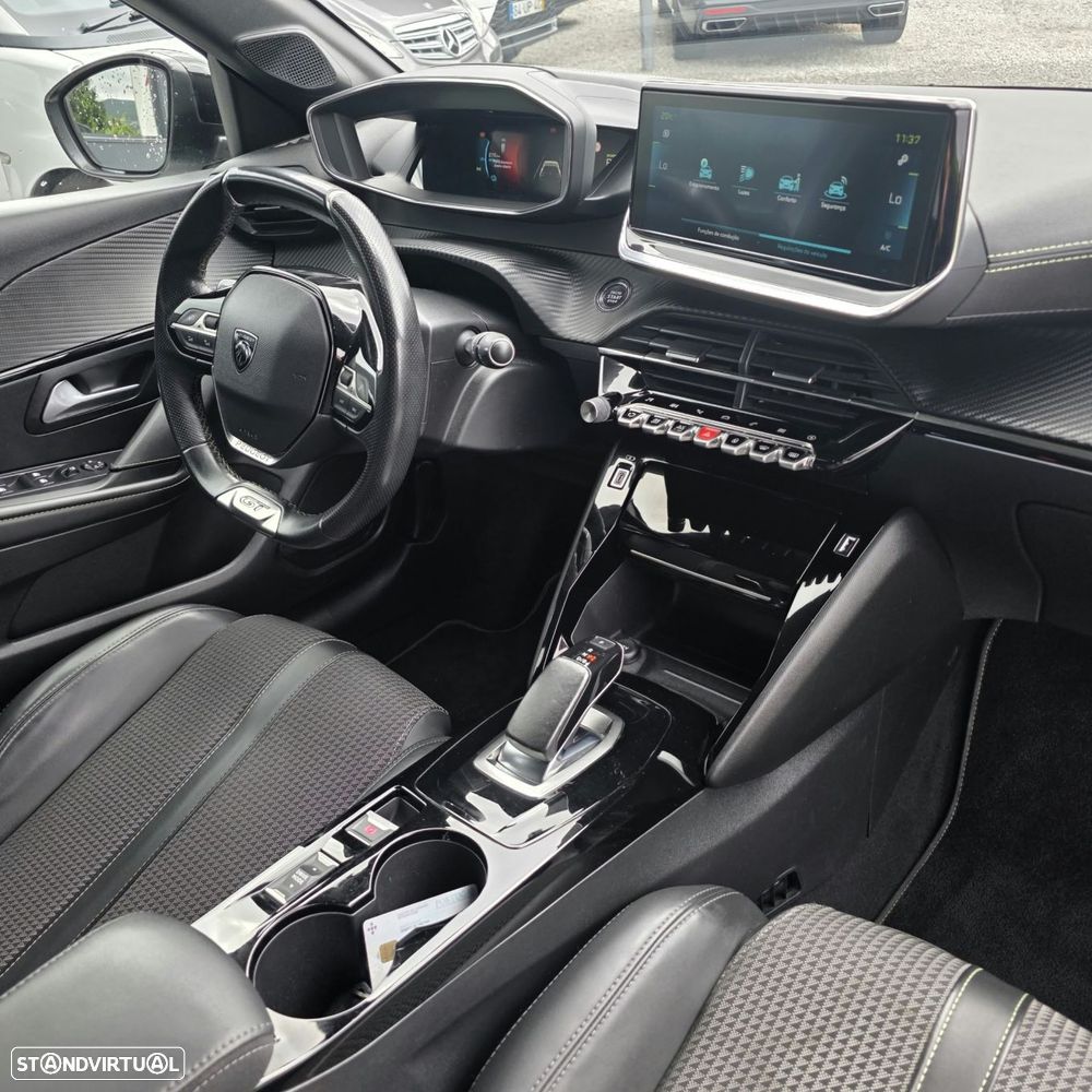 Peugeot e-208 50 kWh GT Line - 31