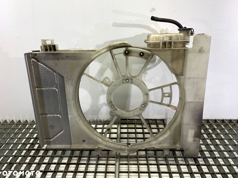 ZBIORNIK WYRÓWNAWCZY PŁYNU CHŁODZĄCEGO  TOYOTA YARIS (_P9_) 2005 - 2014 1.33 VVT-i (NSP90_) 74 - 1