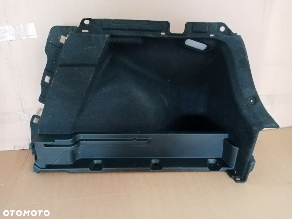 Boczek tapicerka bagażnika prawy tył Hyundai I30 III - 1