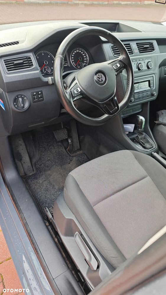 Volkswagen Caddy - 9