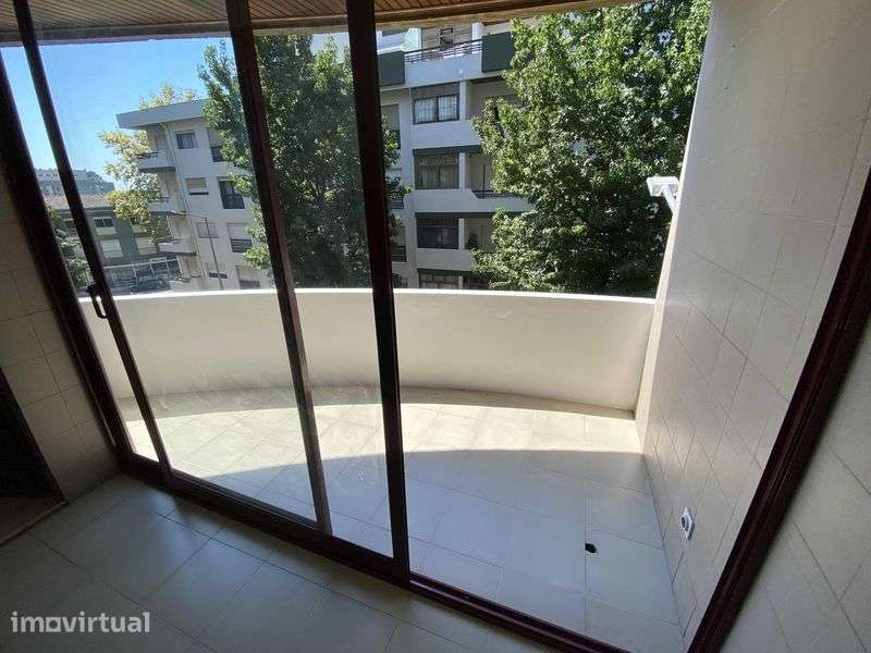 Apartamento T1 Centro de Famalicão mobilado e equipado - Grande imagem: 5/12