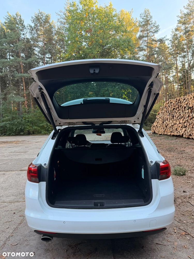 Opel Astra 1.6 CDTI Dynamic S&S - 7