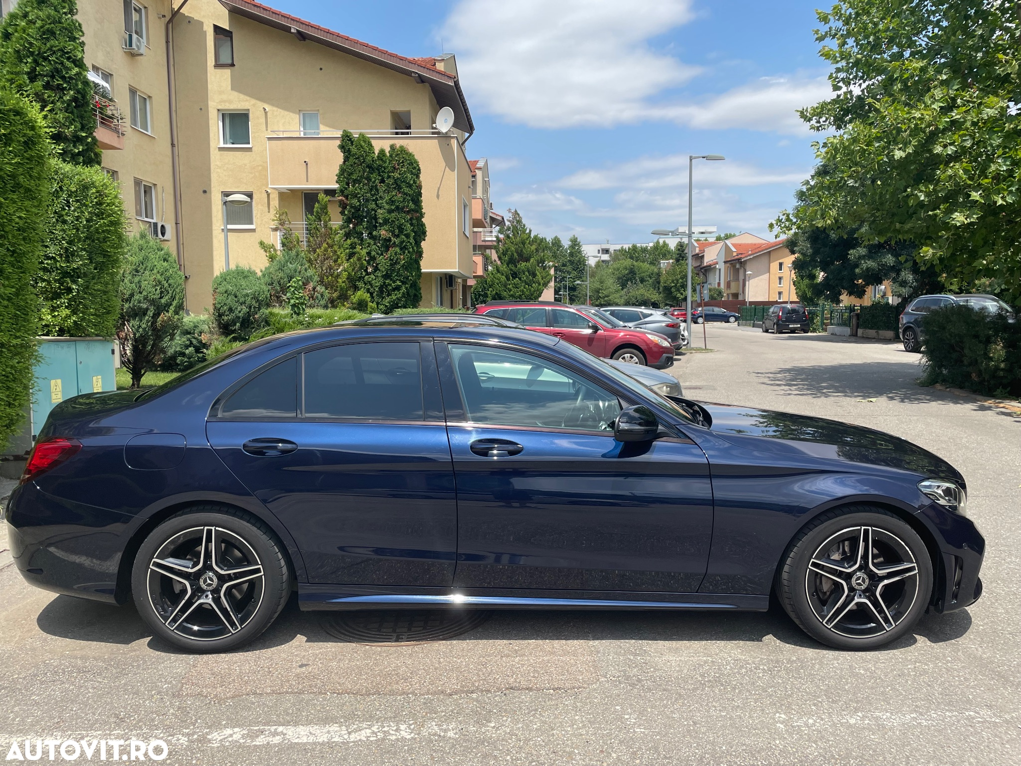 Mercedes-Benz C 180 d T 9G-TRONIC AMG Line - 3