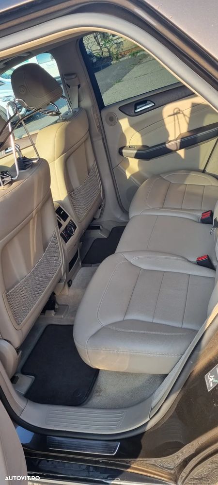 Mercedes-Benz ML 350 BlueTec 4MATIC Aut - 7