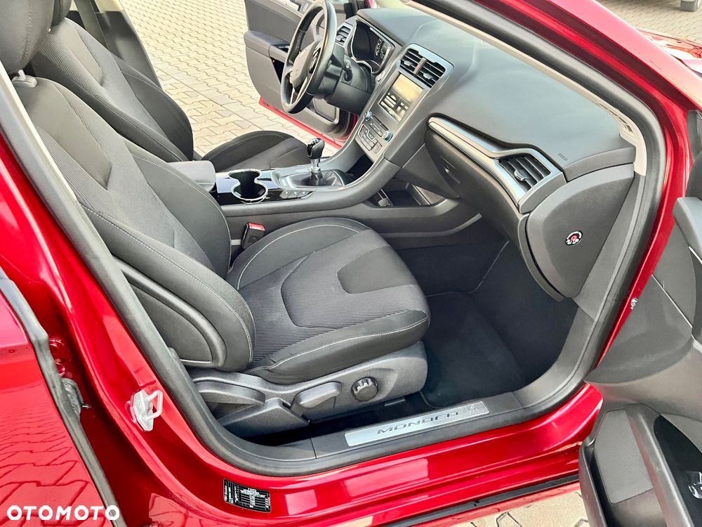 Ford Mondeo - 16