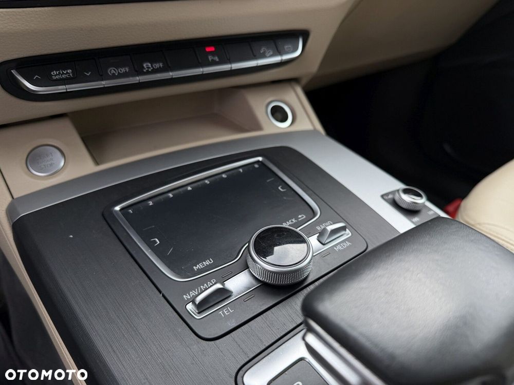 Audi Q5 35 TDI Quattro S tronic - 23