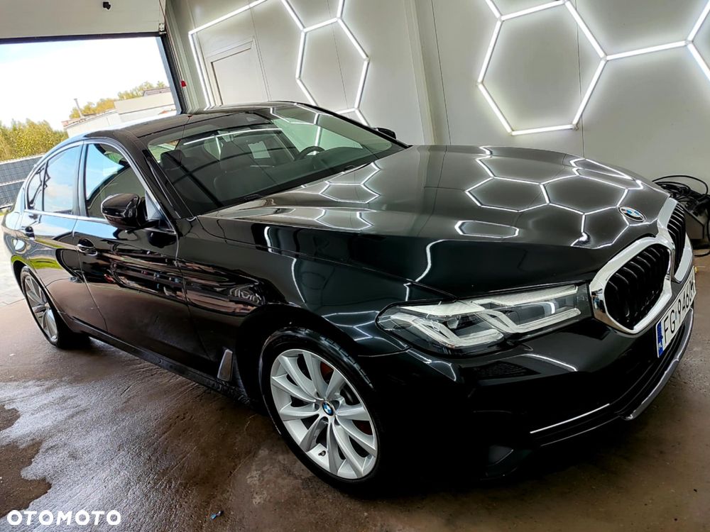 BMW Seria 5 518d Business Edition - 21
