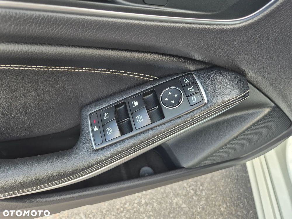 Mercedes-Benz Klasa A 180 CDI BlueEFFICIENCY Edition Style - 29