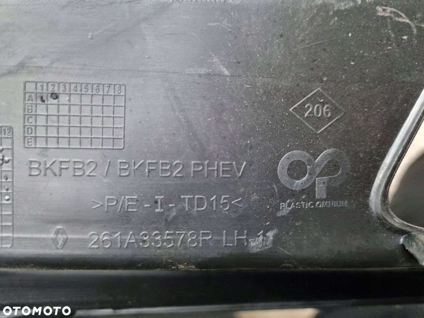 Renault Megane IV 2021 Przód strona lewa Atrapy, zaślepki - 9