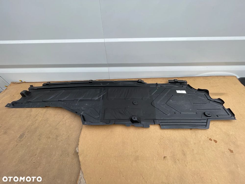 Osłona Podwozia Prawa Płyta Dolna Mercedes E Klasa W213 A2136801509 Oryginalna Plastikowa - 1