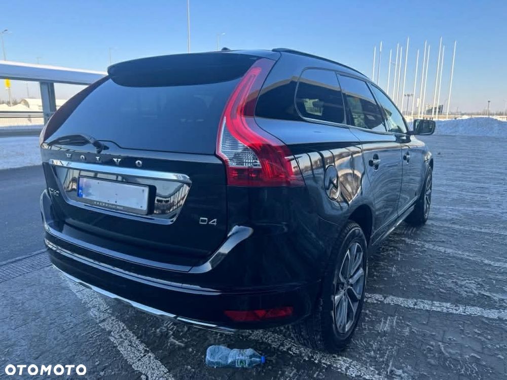 Volvo XC 60 D4 Drive-E Momentum - 6