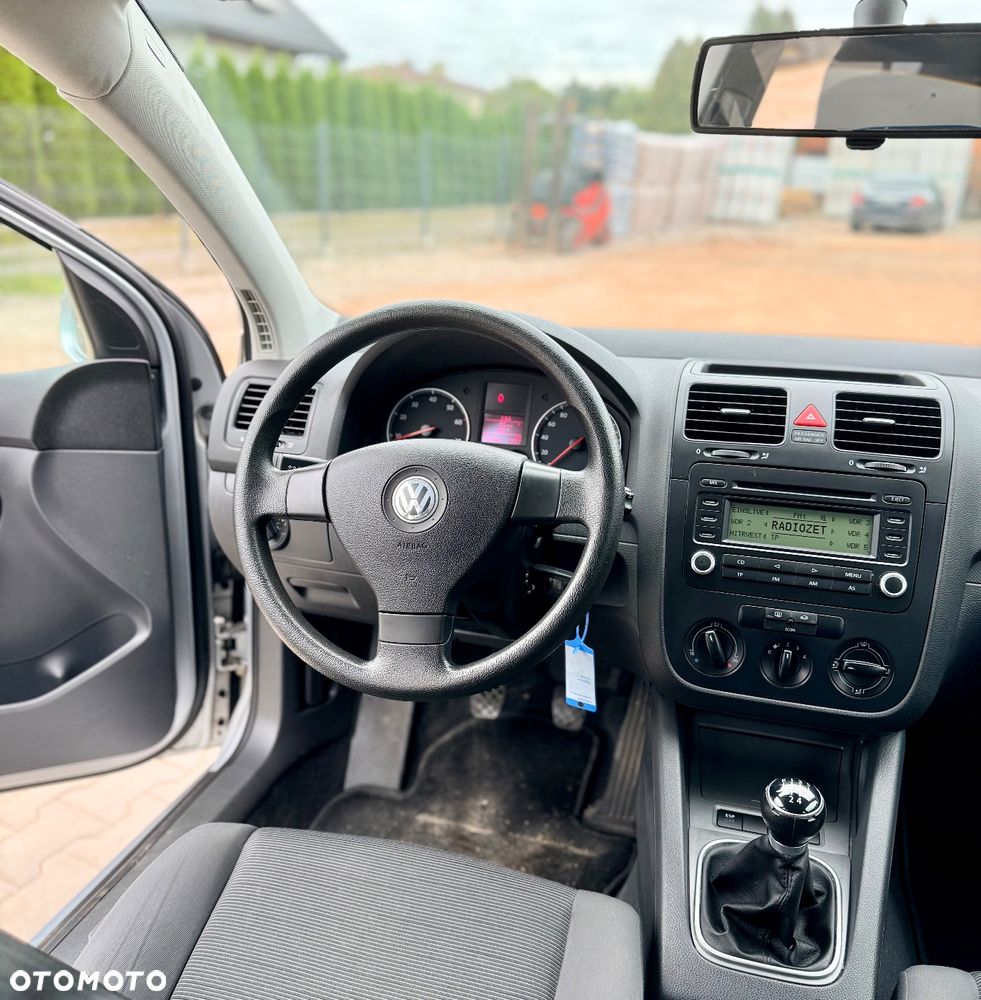 Volkswagen Golf V 1.4 FSI Trendline - 6