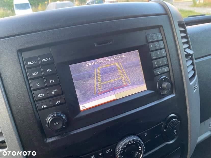 Mercedes-Benz Sprinter - 11