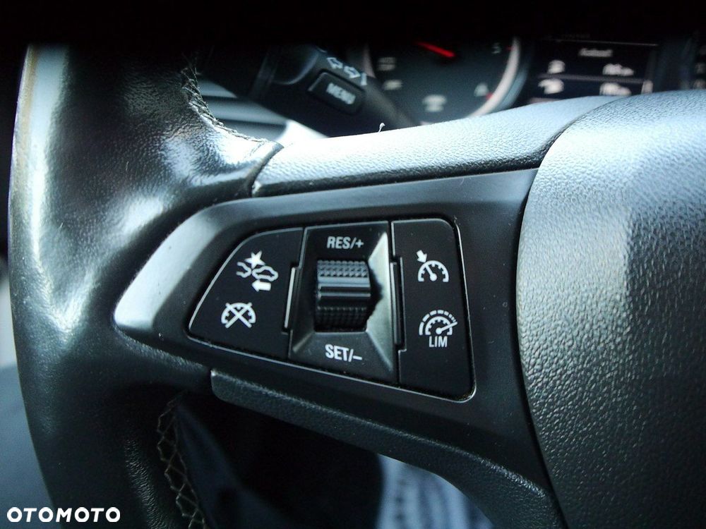 Opel Astra - 31