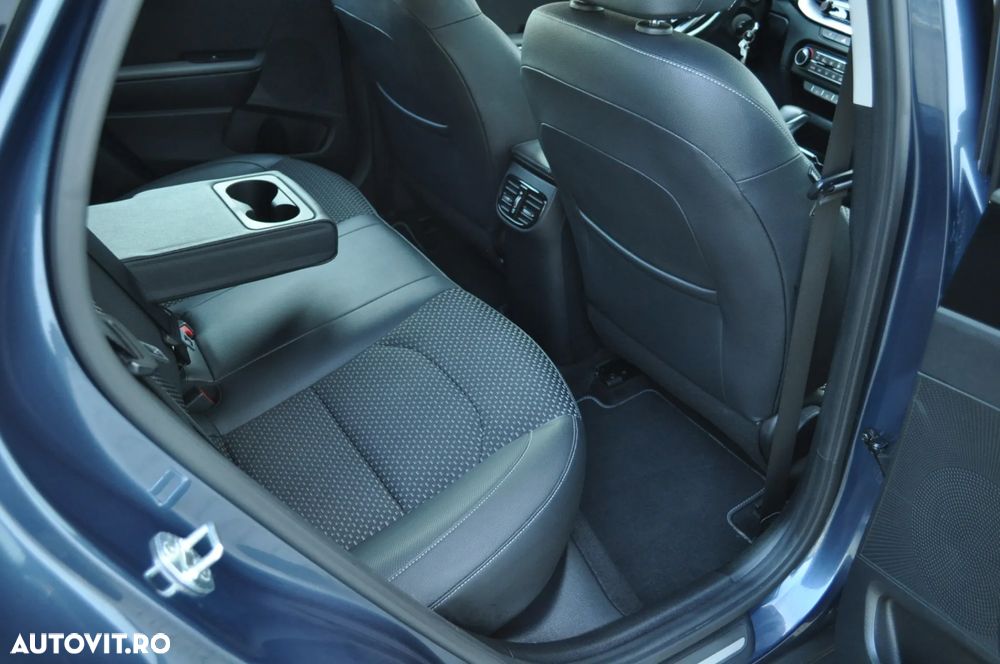 Kia XCeed 1.5 T-GDI OPF DCT7 SPIRIT - 23