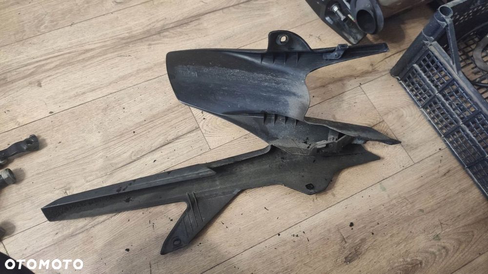 EU BŁOTNIK TYŁ OSŁONA ŁAŃCUCHA HONDA CB 650F 14-18 - 2