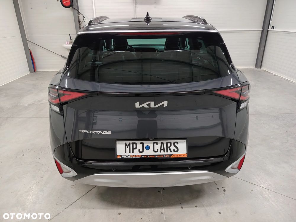 Kia Sportage 1.6 T-GDI MHEV Business Line 4WD DCT - 10