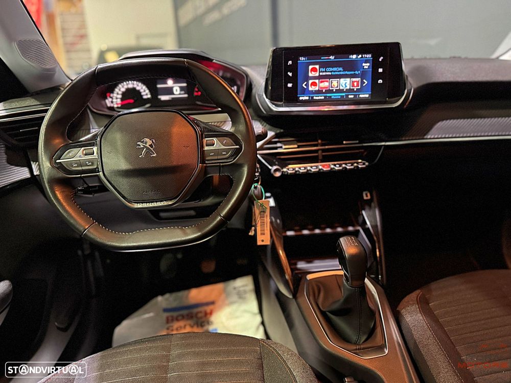 Peugeot 208 1.2 PureTech Active - 18