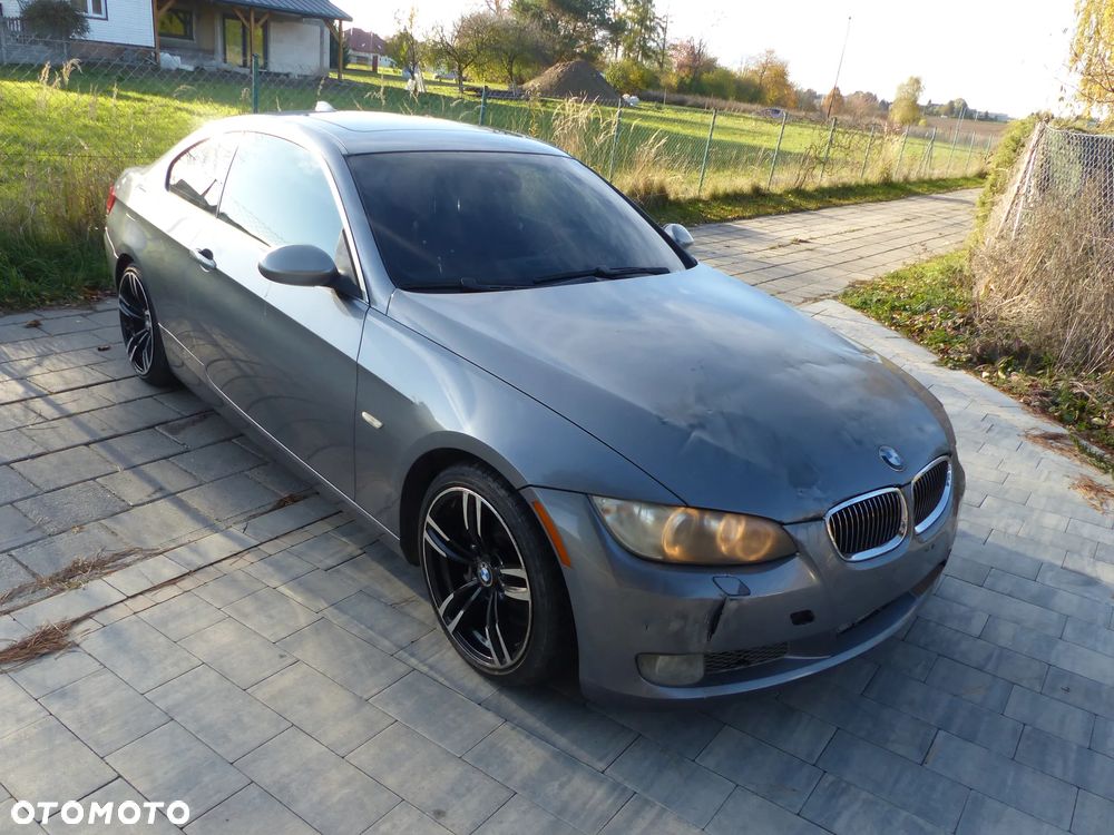 BMW Seria 3 335i Coupe Edition Exclusive - 18