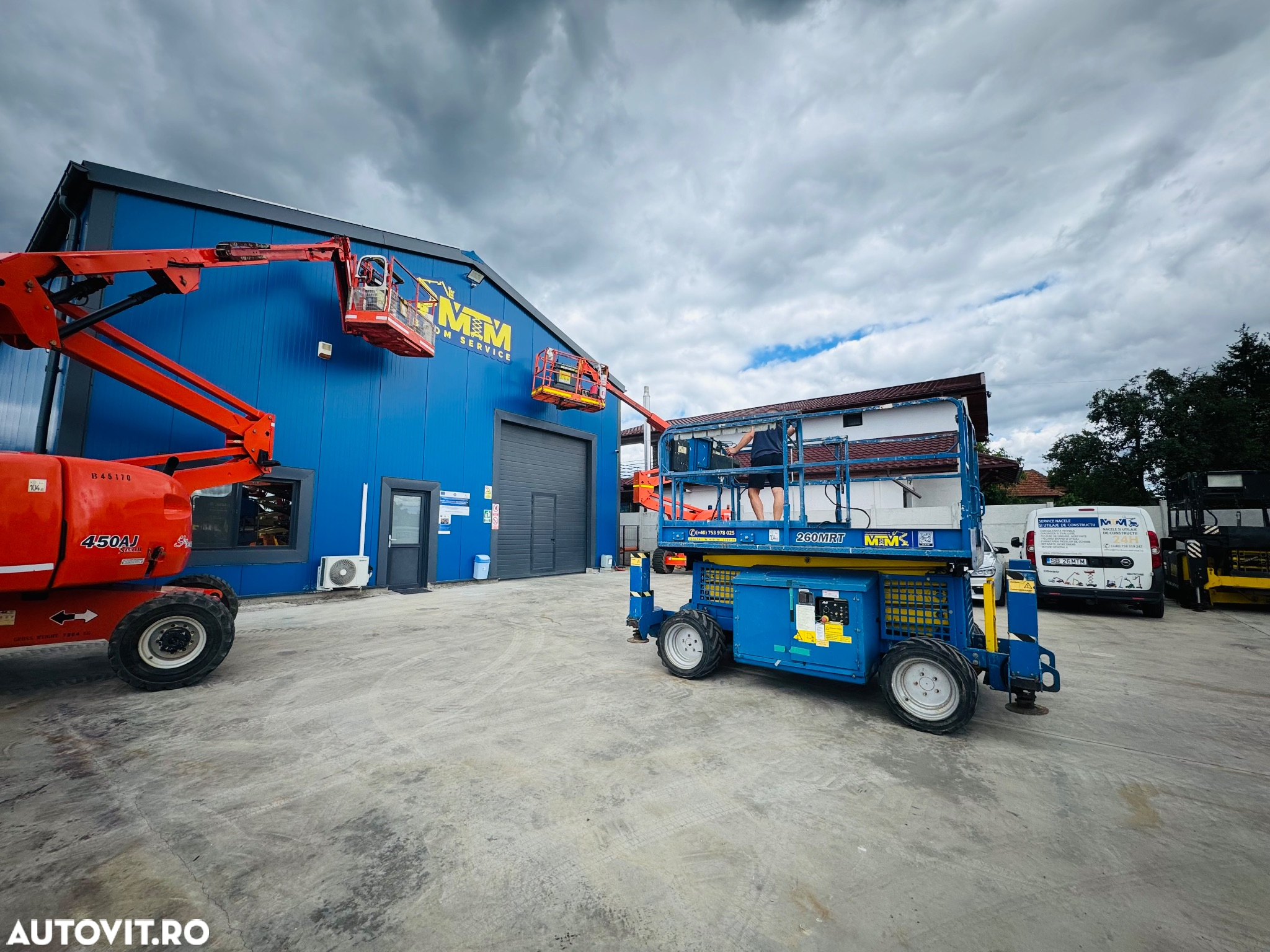 JLG 260MRT nacela diesel cu cale 10 metri ridica 570 kg - 6