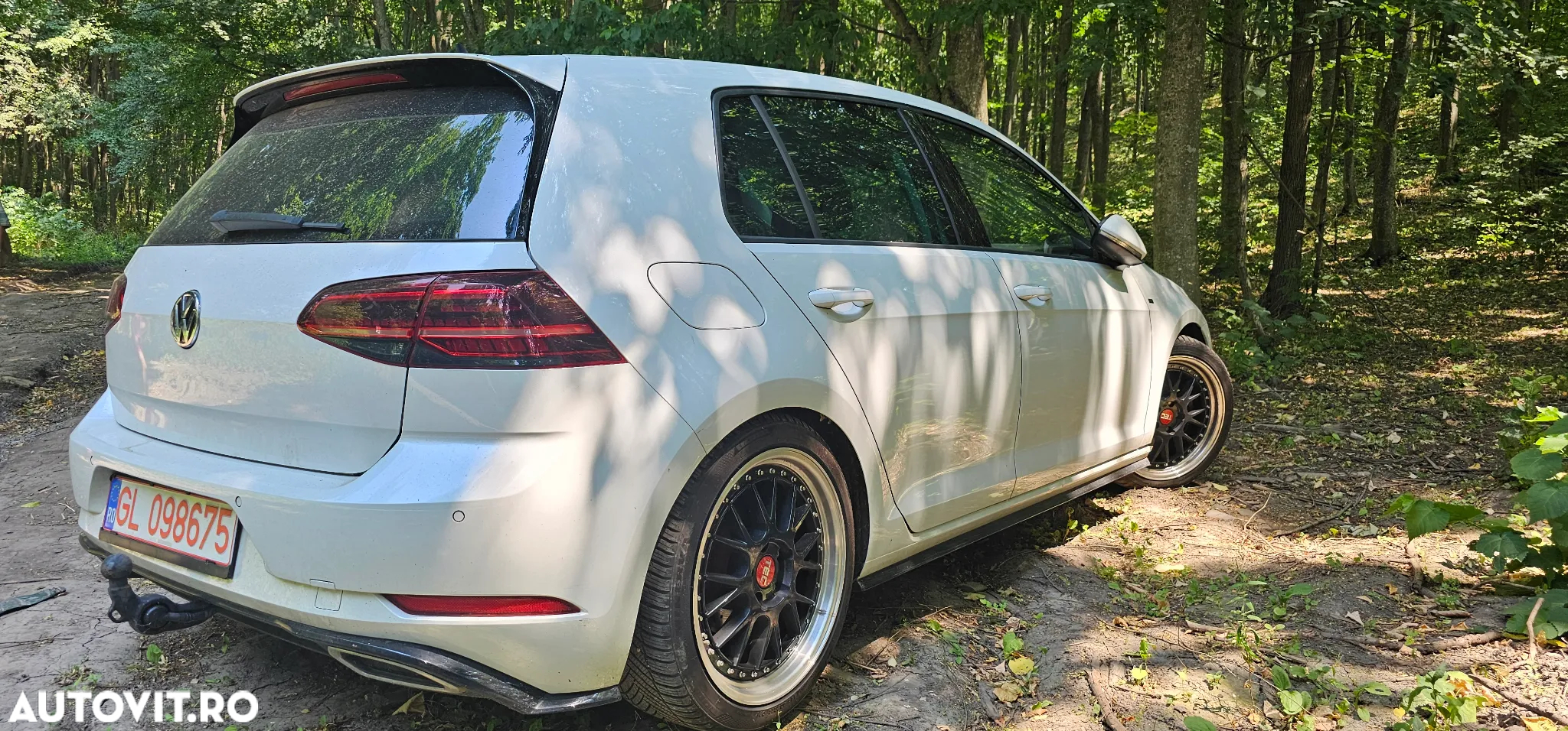 Volkswagen Golf - 3