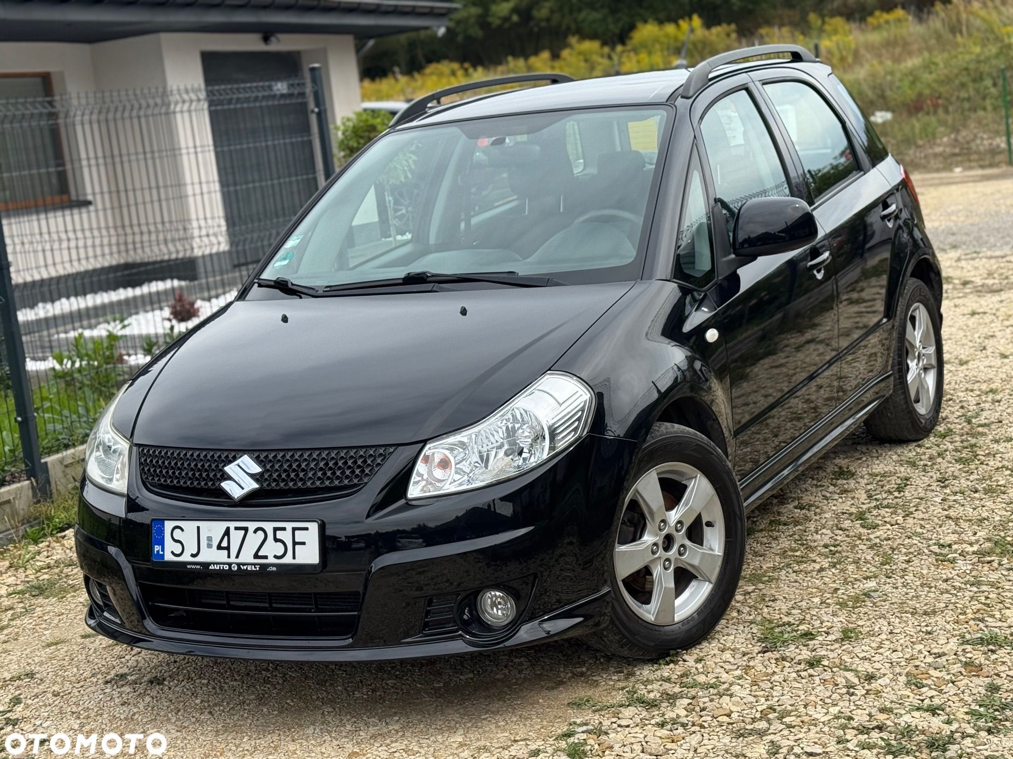 Suzuki SX4 1.6 Comfort Plus - 1