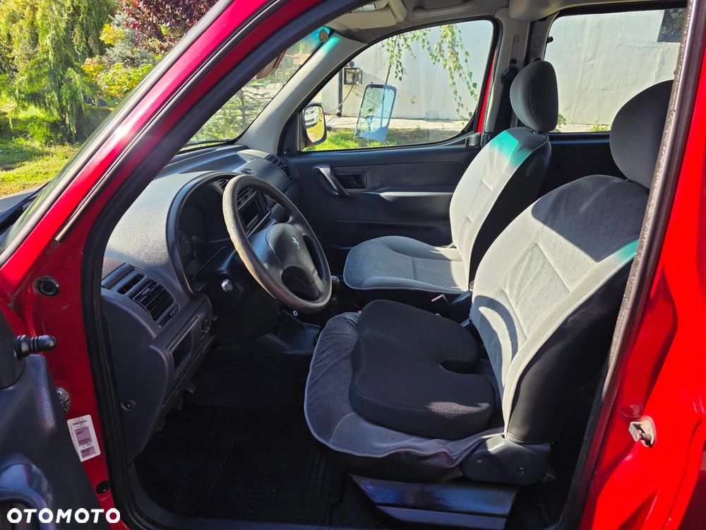 Peugeot Partner 2.0 HDi Mistral - 17