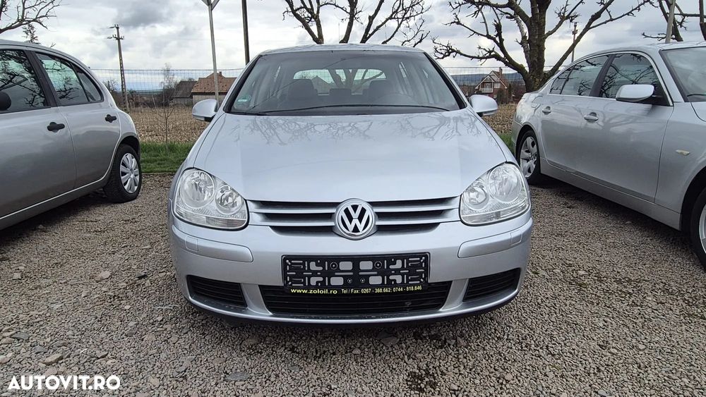 Volkswagen Golf 1.6 FSI Automatik Sportline - 1