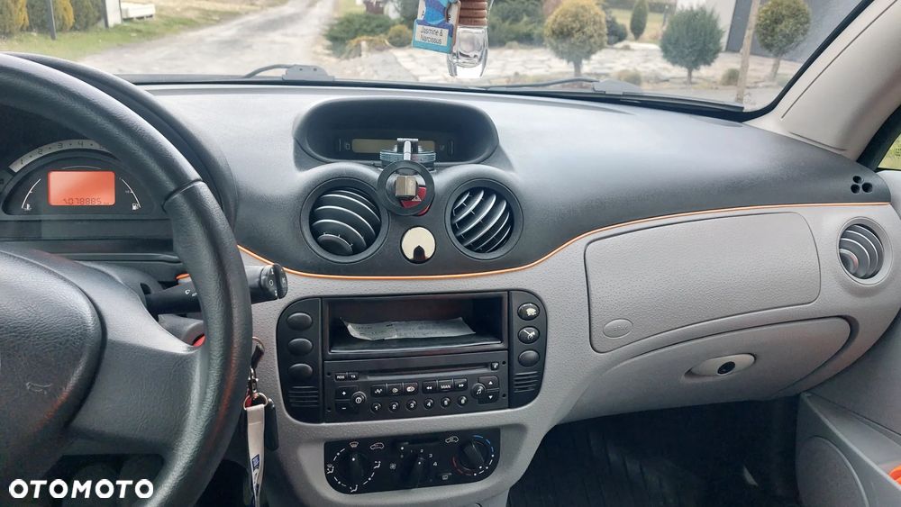 Citroën C3 Pluriel 1.4 Gold-Edition - 7