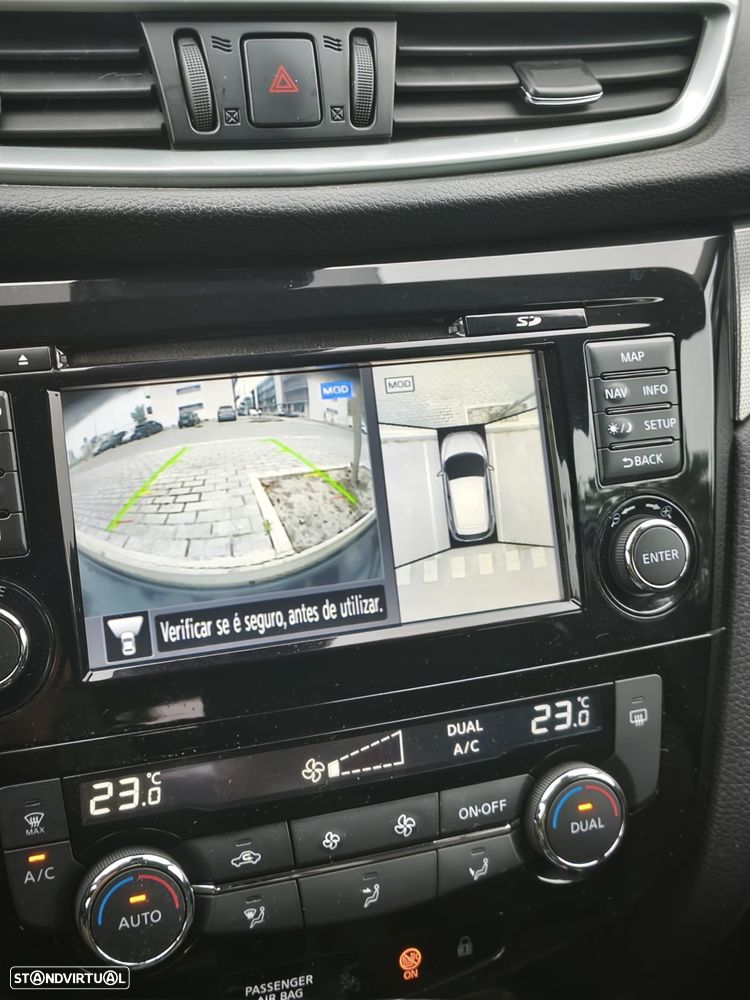 Nissan Qashqai 1.5 dCi N-Connecta - 15