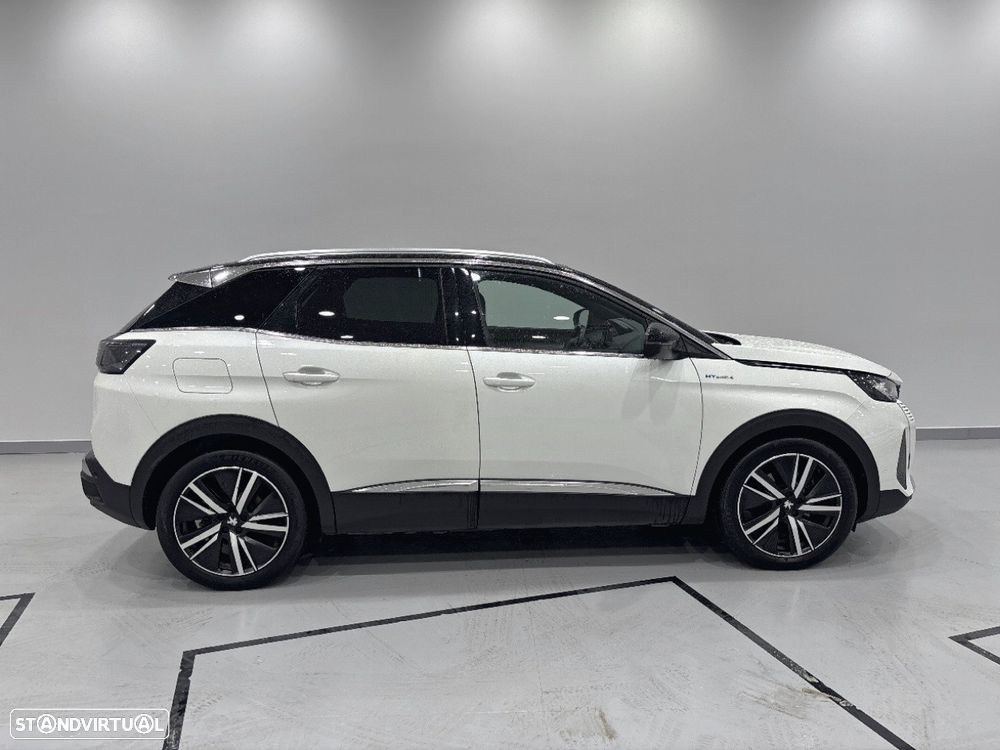 Peugeot 3008 1.6 Hybrid4 GT Pack e-EAT8 - 4