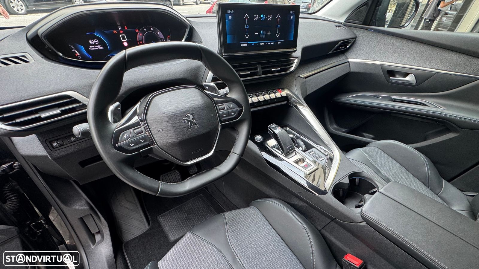 Peugeot 5008 1.5 BlueHDi Allure EAT8 - 18