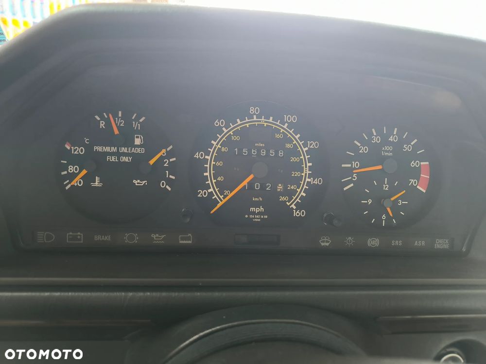 Mercedes-Benz Klasa E 420 - 40