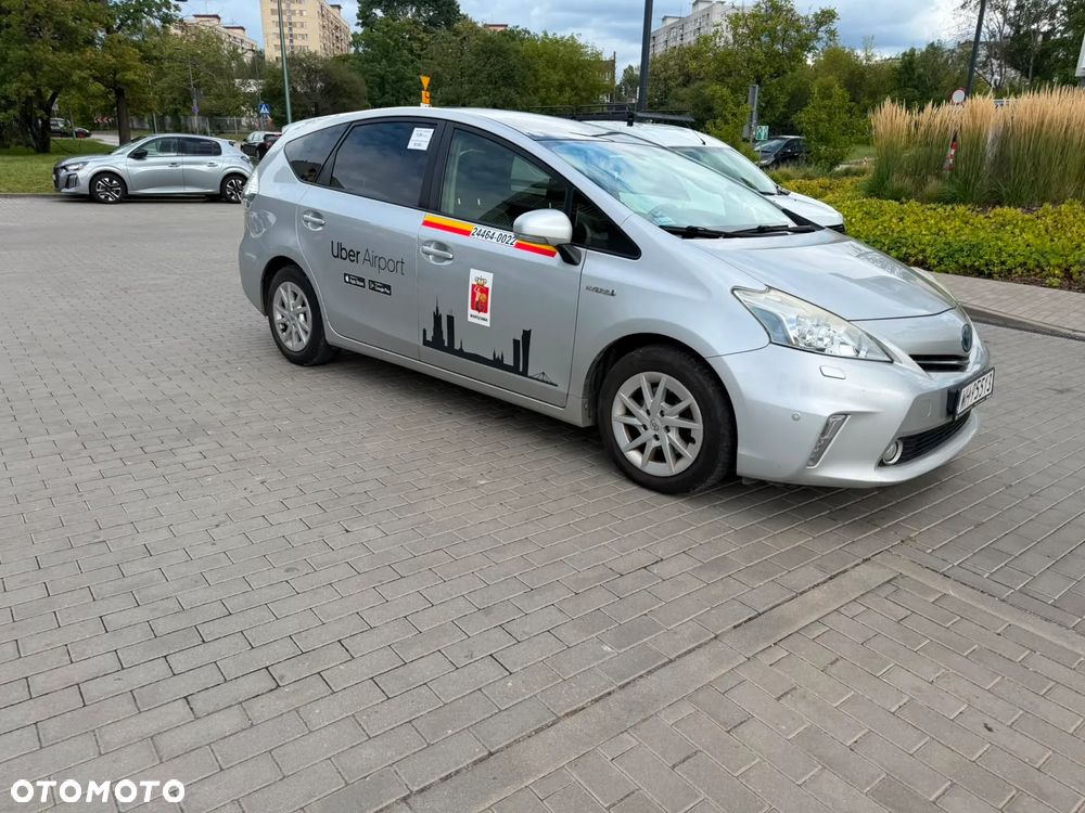 Toyota Prius+ 1.8 HSD Prestige - 8