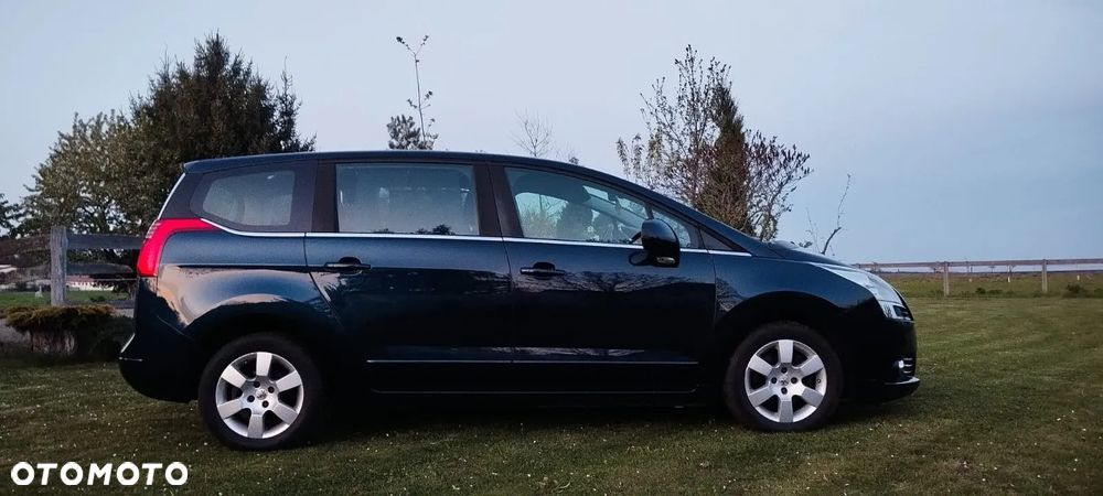 Peugeot 5008 2.0 HDi Active - 2