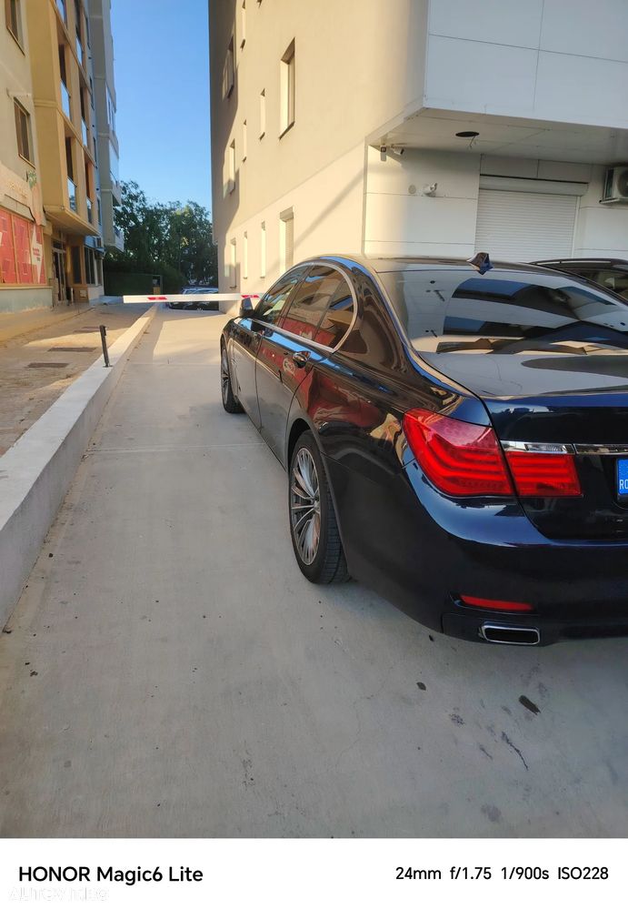 BMW Seria 7 740d xDrive Aut. - 4
