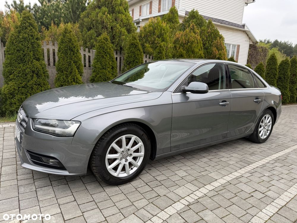 Audi A4 Limousine 2.0 TDI DPF Ambiente - 12