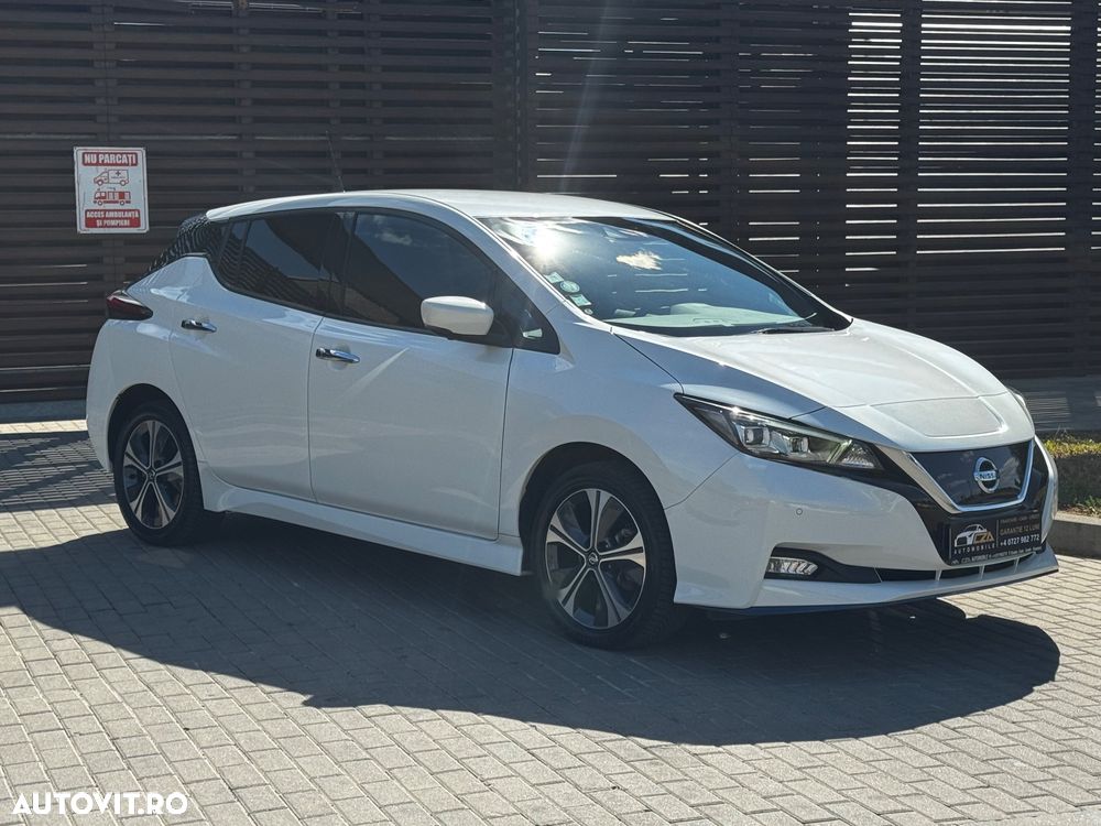 Nissan LEAF - 5