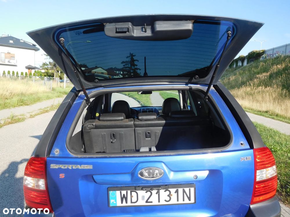 Kia Sportage 2.0 CRDI 4WD Cup - 18