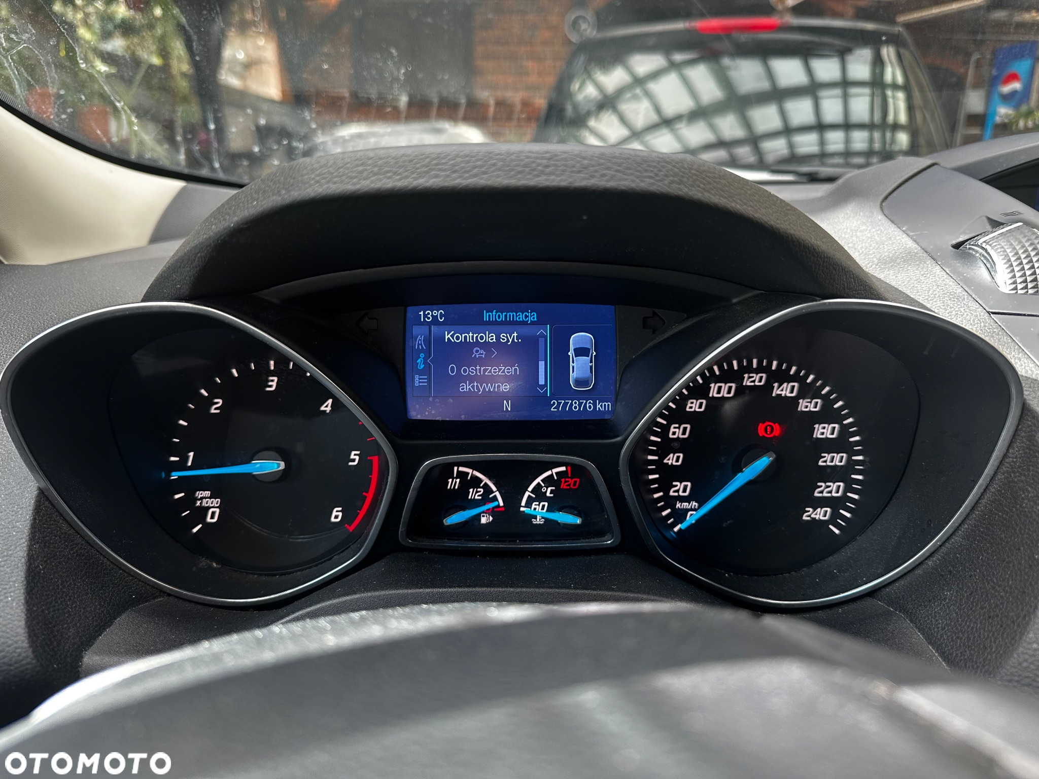 Ford Kuga 2.0 TDCi Titanium - 11