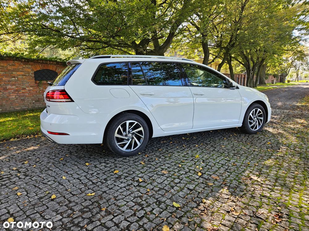 Volkswagen Golf 2.0 TDI BMT Comfortline - 11