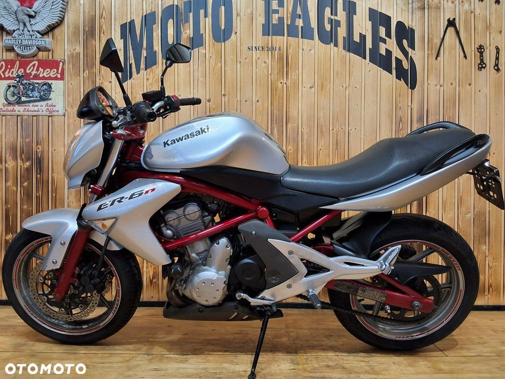 Kawasaki ER - 3
