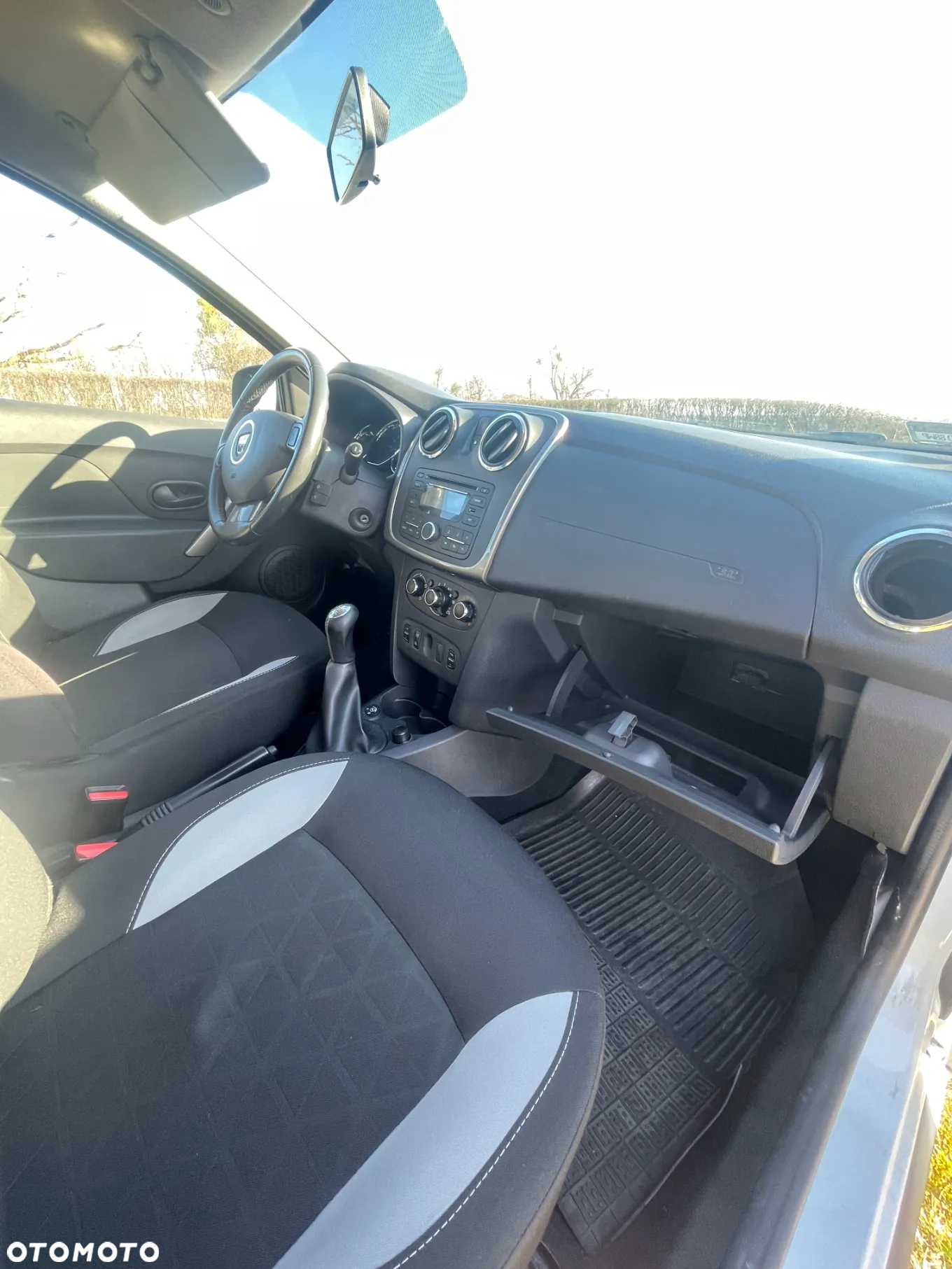 Dacia Sandero - 3