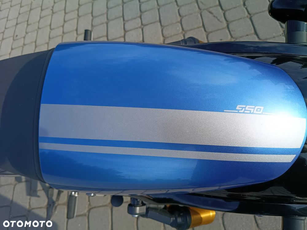 Yamaha XVS - 18