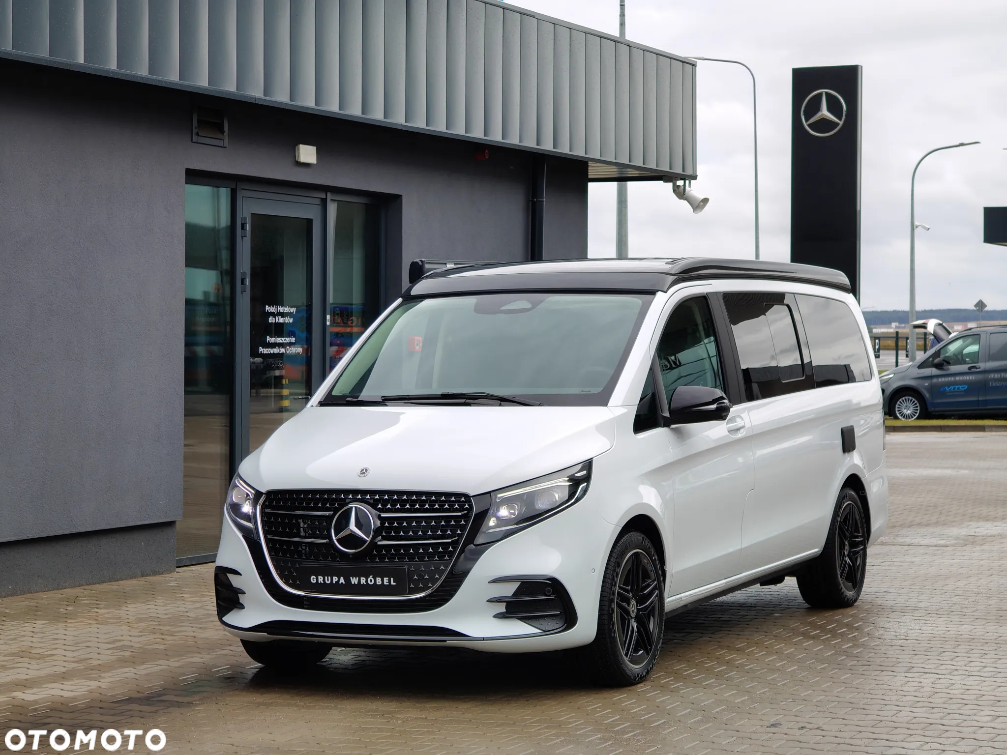 Mercedes-Benz Klasa V - 2