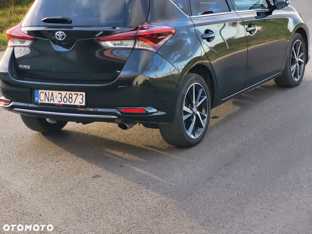 Toyota Auris 1.2 Turbo Team Deutschland - 4