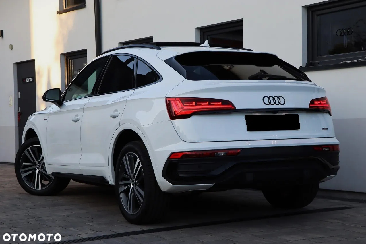 Audi Q5 Sportback - 6
