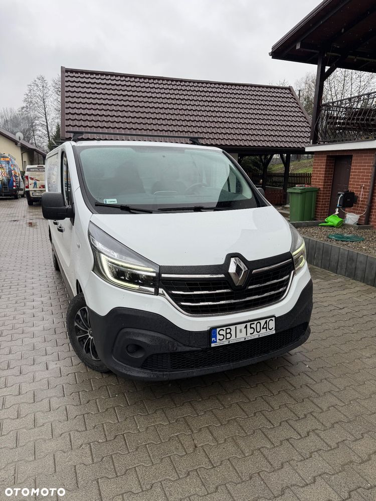 Renault Trafic - 1