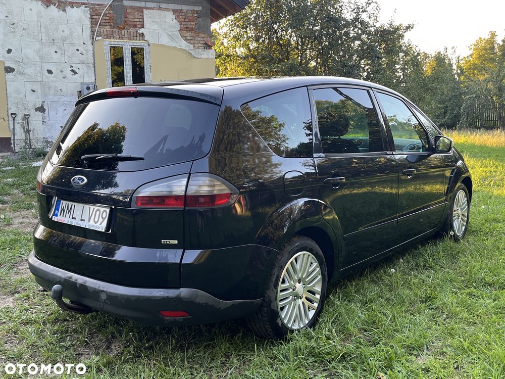 Ford S-Max - 4